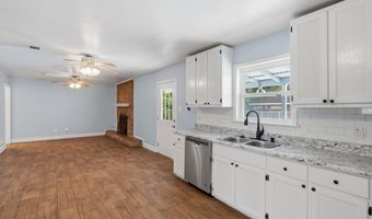 331 Big Lake Rd, Biloxi, MS 39531