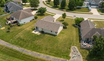 5371 Bear Creek Pass Pass, Auburn, IN 46706