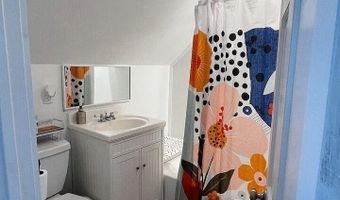 65 Lincoln St, Augusta, ME 04330