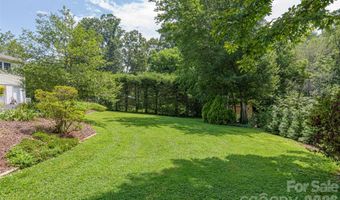 352 Cedar Ln, Arden, NC 28704