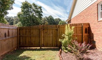 112 Meadow Creek Dr, Athens, GA 30605