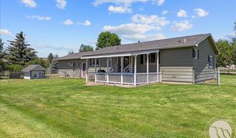 7 Cottonwood Way, Absarokee, MT 59001