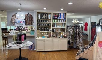 240 Whittle Cir, Ashburn, GA 31714