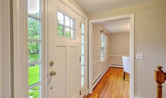 15 LAFAYETTE Rd, Barrington, RI 02806