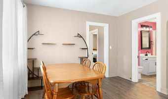 909 11th St NW, Austin, MN 55912