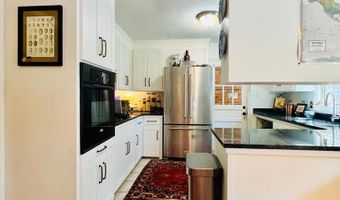 121 Woodland Way, Abbeville, SC 29620