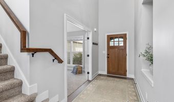 11325 Wake Dr, Allendale, MI 49401