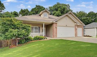 12 Hoyer Ln, Bella Vista, AR 72714