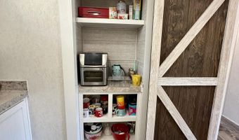 325 Seals Rd, Annville, KY 40402