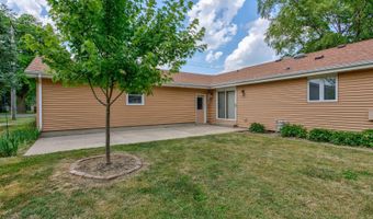 606 Dogwood Dr, Arcola, IL 61910