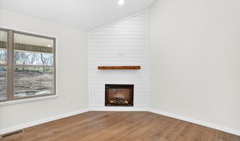 107 Northview Ter, Ash Grove, MO 65604