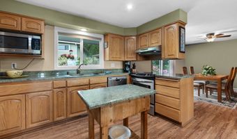 275 W NIAGARA Ave, Astoria, OR 97103