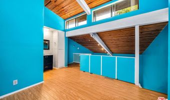 5460 White Oak Ave Los Angeles Ca 1 Bed 2 Bath Condominium Of Photos Mls 21 7480 Residential Com