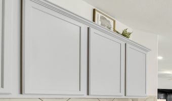 511 Robin St, Angleton, TX 77515