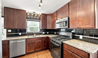 9131 Lucia Dr, Affton, MO 63123