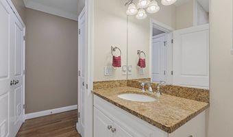 142 Bigelow St 304, Boston, MA 02135