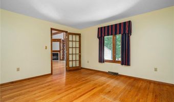80 Fisher Rd 50, Cumberland, RI 02864