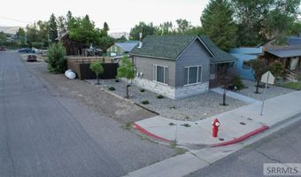 800 E Main St, Challis, ID 83226