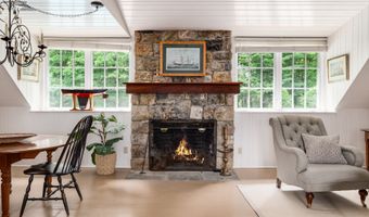 82 Arrowhead Way, Darien, CT 06820