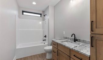 1325 Fairway Cir, Ashland, NE 68003