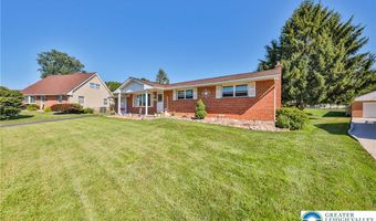 3016 Coplay Ln, North Whitehall, PA 18052