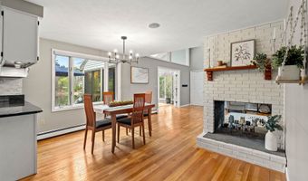 12 Magazine St, Bedford, NH 03110