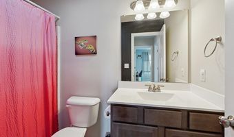 2714 NW 23rd St, Ankeny, IA 50023