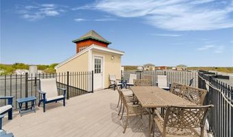 1 Tupperware Dr 226, North Smithfield, RI 02896