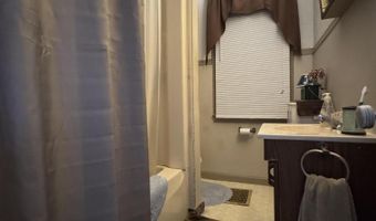 1421 17th Ave, Altoona, PA 16601