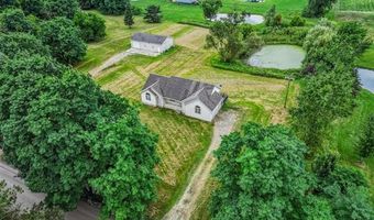 6051 Hough Rd, Almont, MI 48003