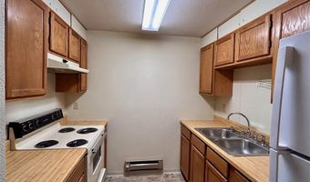 902 S 5th St, Basin, WY 82410
