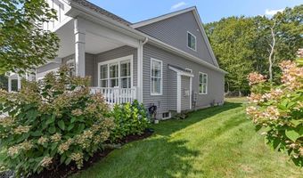 204 Wickford Ct 31, North Kingstown, RI 02852