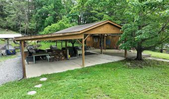 6208 NORTHWESTERN Pike, Augusta, WV 26704