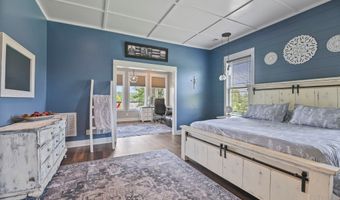 722 Lakeshore Dr, Autaugaville, AL 36003