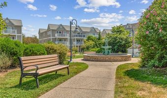 673 Metacom Ave 50, Bristol, RI 02809