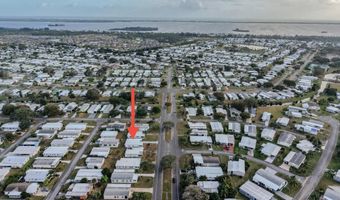 904 Barefoot Blvd, Barefoot Bay, FL 32976