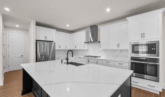 41878 NIGHT NURSE Cir, Brambleton, VA 20148