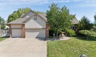 704 W Cornerstone Ct, Andover, KS 67002