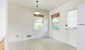 6115 LONE OAK Dr, Bethesda, MD 20817