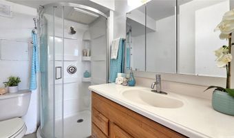 46-283 Kahuhipa St C602, Kaneohe, HI 96744