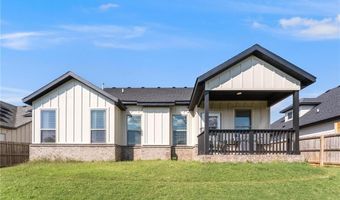 931 Moosehead St, Bentonville, AR 72713