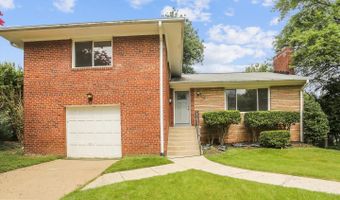4503 TRAYMORE St, Bethesda, MD 20814