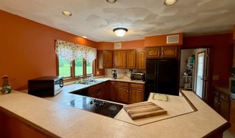 14 Beechwood Ct, Batesville, IN 47006