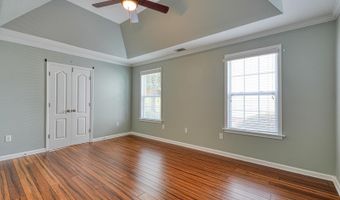 831 Vandenburg Dr, Boiling Springs, SC 29316