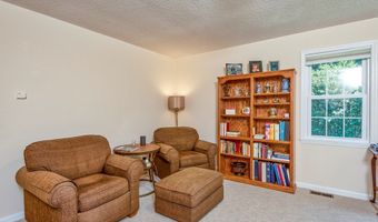 26780 Preston Place Dr, Abingdon, VA 24211