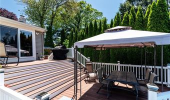 7 Lydia Ave, North Providence, RI 02904