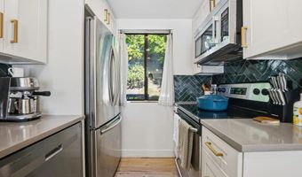 2352 Caringa Way, Carlsbad, CA 92009