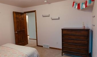 W6548 ETHAN Drive, Appleton, WI 54915