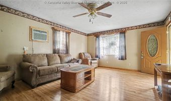 11 Birch Hollow Rd, Barboursville, WV 25504
