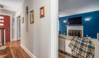 15 Wheeler Ave, Cranston, RI 02905